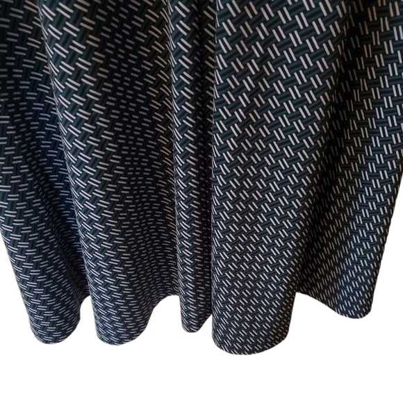 Ann Taylor NWT Geo Drapey Mid Flare Dress Size Sm - Picture 7 of 13